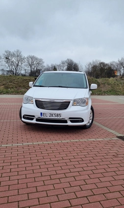 Chrysler Town &amp; Country cena 60000 przebieg: 193000, rok produkcji 2015 z Łódź małe 631